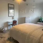 Condo-5 Mins To Las Vegas Strip, Free Parking,Gym, In House Laundry
